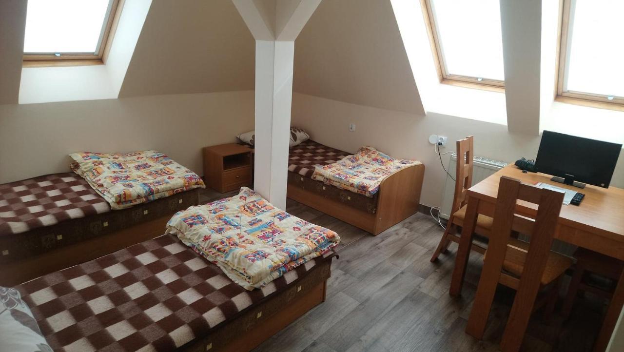 Szkolne Schronisko Mlodziezowe W Olsztynie Hostel Opolznevoye Bagian luar foto